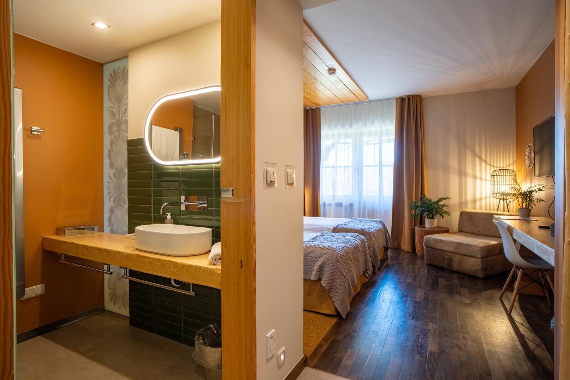 Hotel Gleboczek Vine Resort& 4*